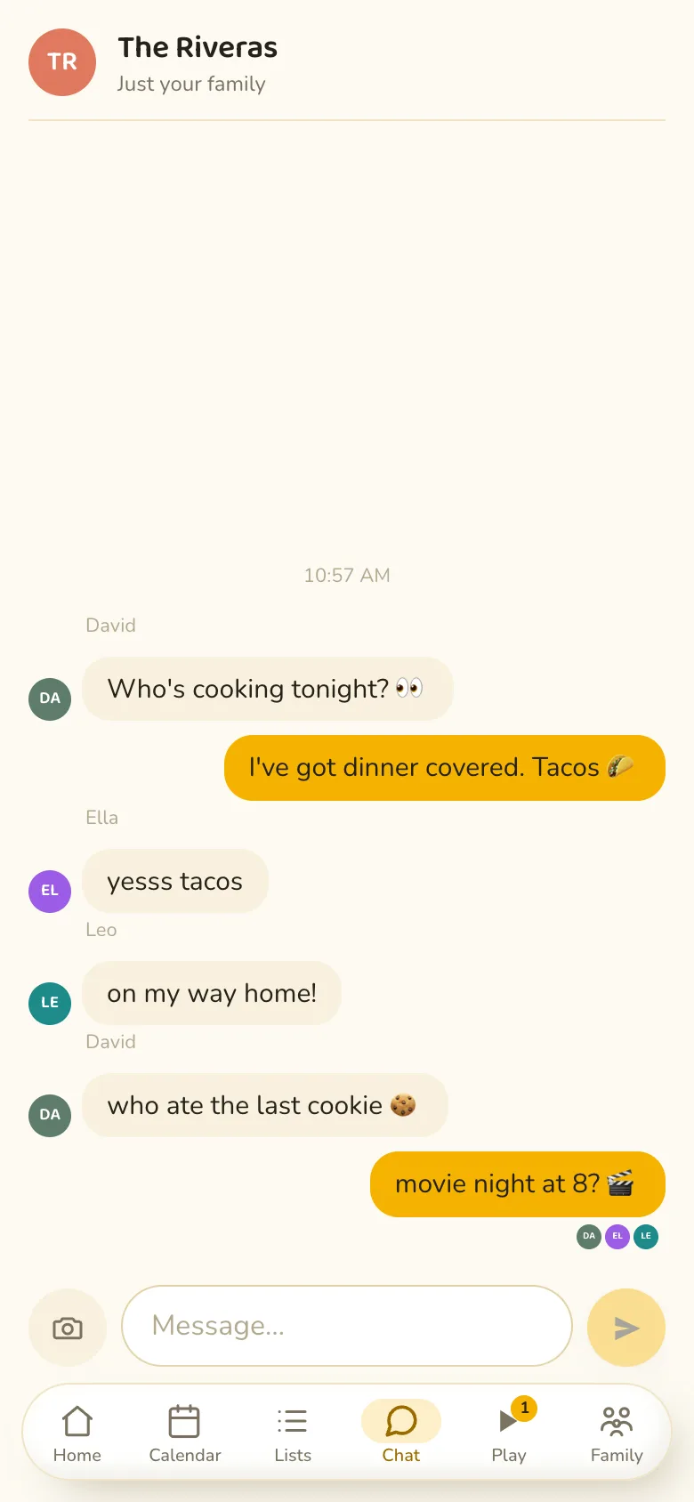 Tandem Family group chat with photos and seen-by